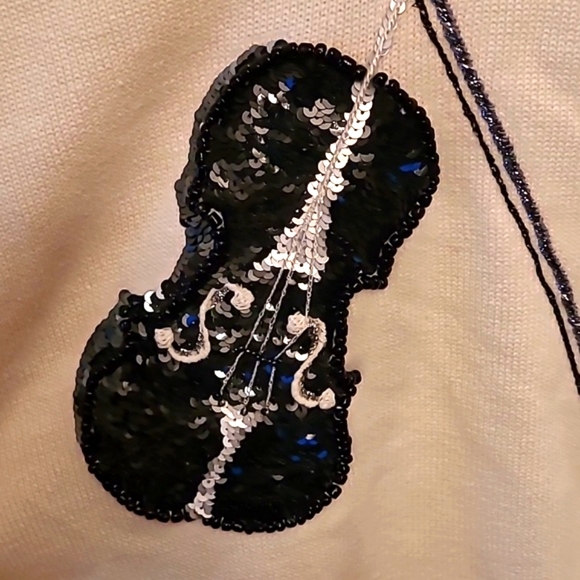 Michael Simon Off White Violin Knit Top - Picture 2 of 7